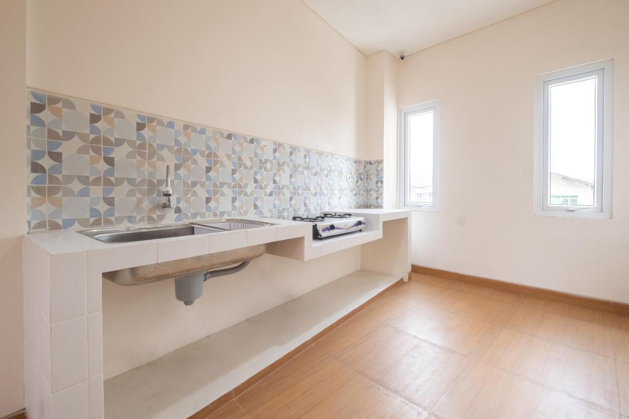 Oyo Life 2801 Sari Panguripan Otel Kejayan Dış mekan fotoğraf
